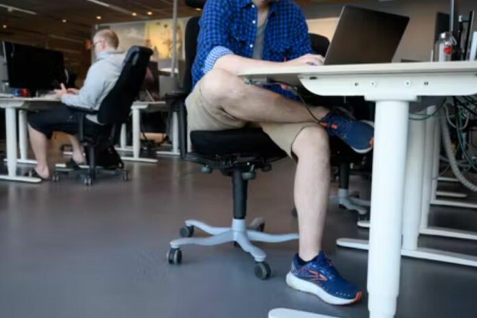 Tokyo mairie employés short