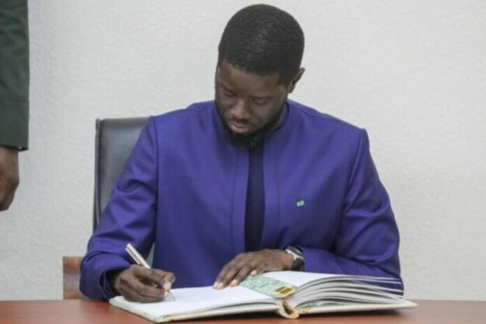 Sénégal journaliste René Capain Bassène grâce présidentielle