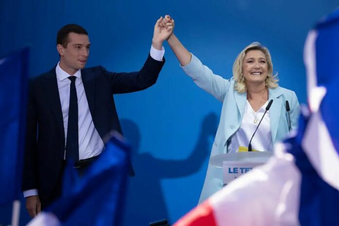 Présidentielle 2027 : le RN toujours largement en tête, Jordan Bardella devance Édouard Philippe et Jean-Luc Mélenchon Présidentielle 2027, RN , Jordan Bardella ,Édouard Philippe ,Jean-Luc Mélenchon