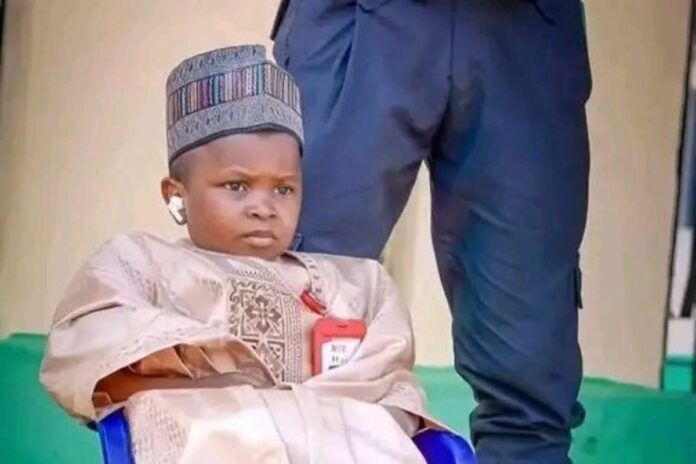 Législatives Nigeria mineur Mahmud Sadis Buba