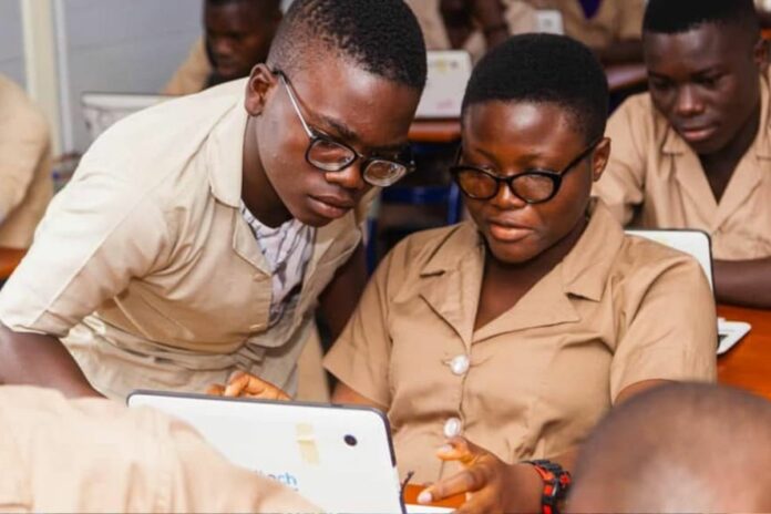 Togo salles de classe numérique