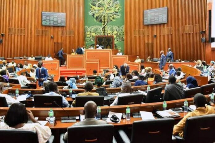 Sénégal : l’Assemblée nationale valide la révision de la Constitution