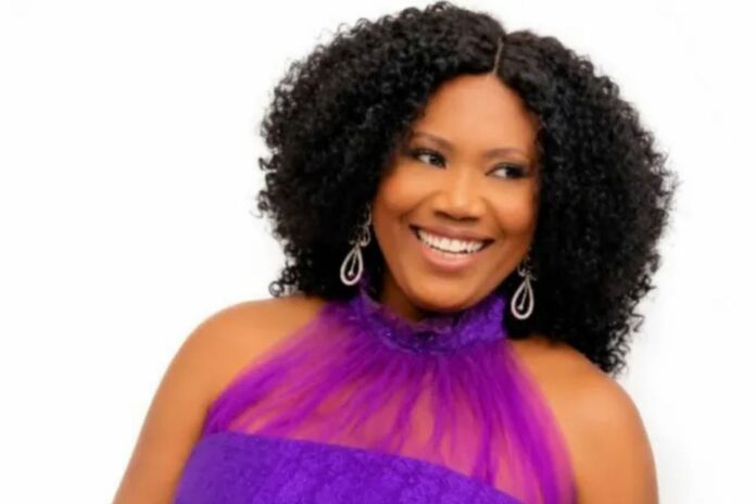 Nigeria femme hôtel amant