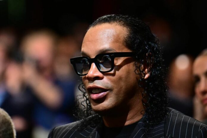 Football Ronaldinho club italien