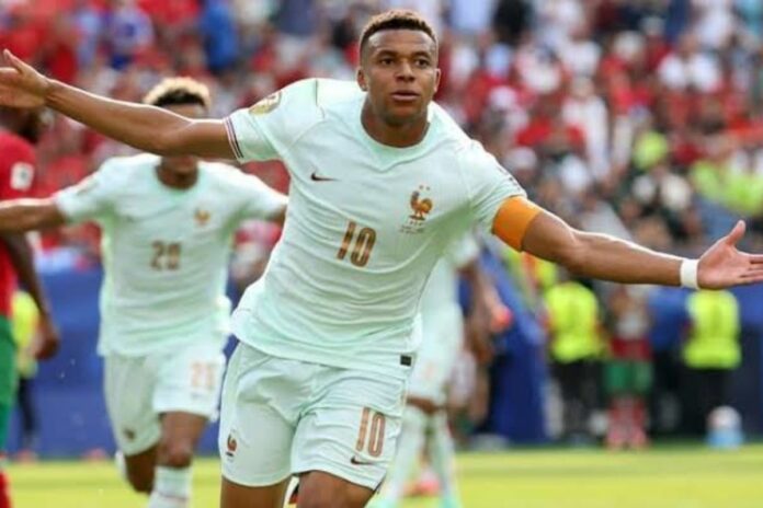 Coupe du monde : Mbappé-Dembélé, le duo qui envoie la France en demi-finale