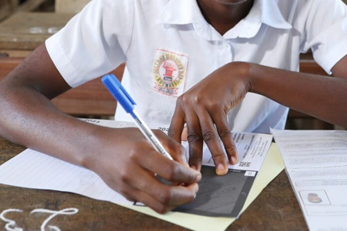 Burkina Faso candidats BEPC IA examen