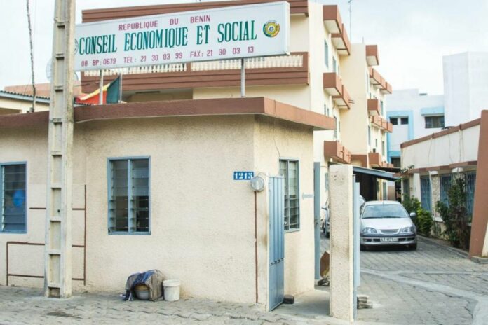 Bénin : la liste des membres du CES désormais au complet (Conseil des ministres)