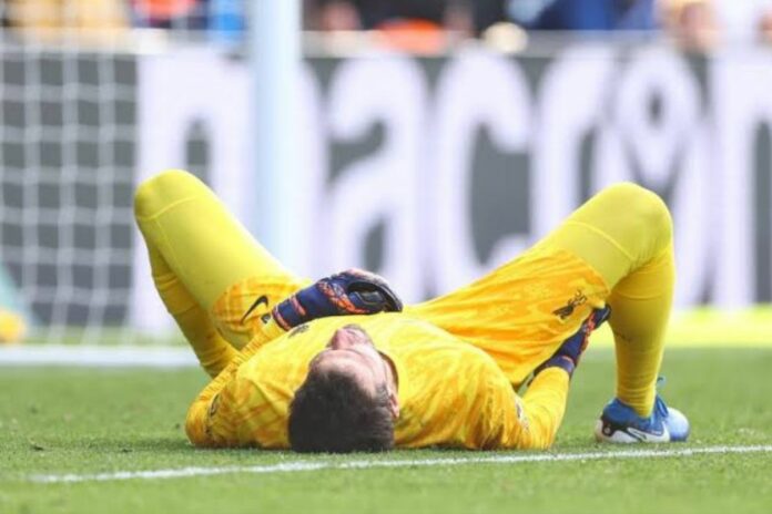Premier League : les gardiens n'auront plus le droit de jouer la montre en simulant une blessure