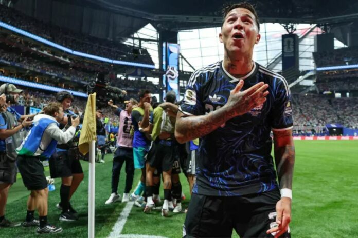 Coupe du monde 2026 : l’Argentine fait chavirer l’Angleterre et s’offre une finale de rêve face à l’Espagne