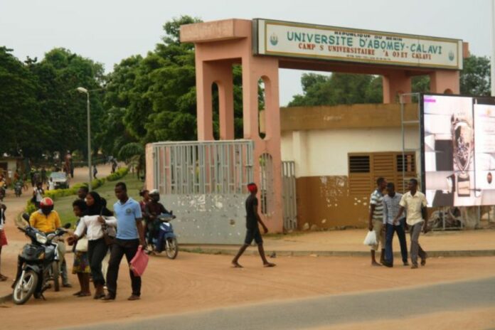 Bénin : des filières universitaires désormais sans bourse (détails)