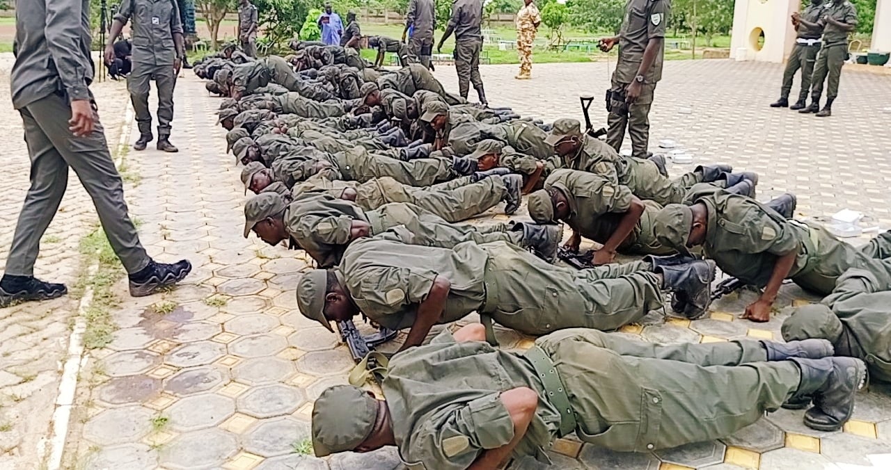 Burkina Faso : des journalistes envoyés en formation militaire obligatoire