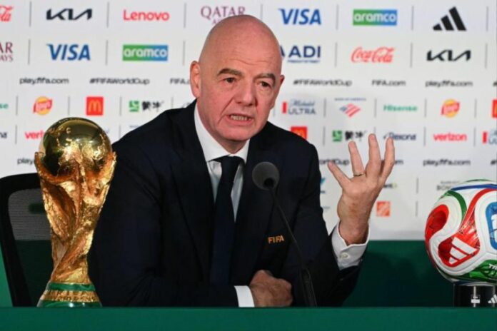 FIFA : le président Gianni Infantino tente de préserver son influence