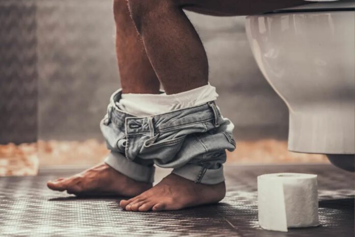 Santé : les médecins encouragent de plus en plus les hommes à uriner assis