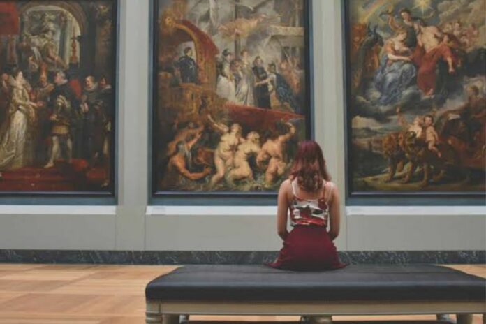 Santé : une sortie culturelle par semaine pourrait ralentir le vieillissement biologique