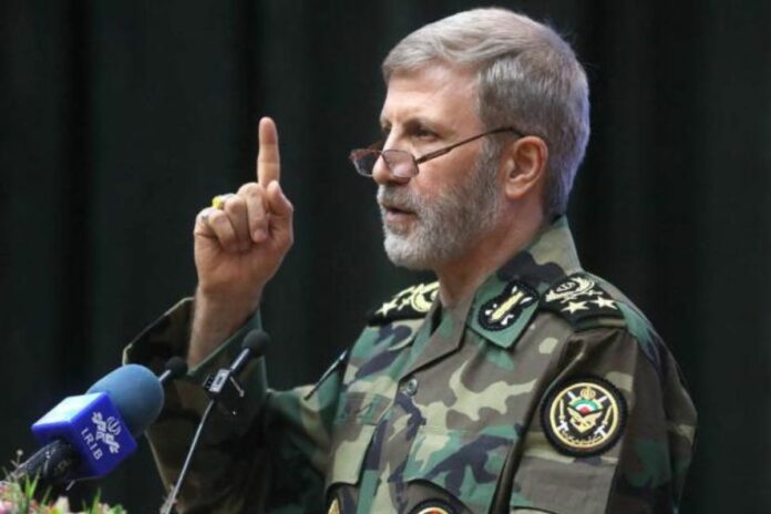 Iran : Téhéran promet 30 000 dollars pour la capture ou la mort d’un soldat américain