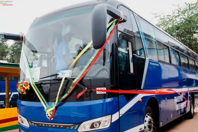 Bénin : voici les 30 lignes desservies par les 63 bus du transport universitaire