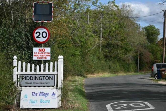 Angleterre : ce village vote symboliquement pour quitter le Royaume-Uni et rêve de devenir américain