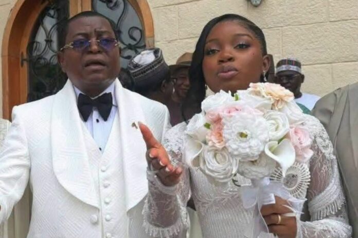 Nigeria : à 74 ans, un ancien sénateur épouse une jeune femme de 18 ans