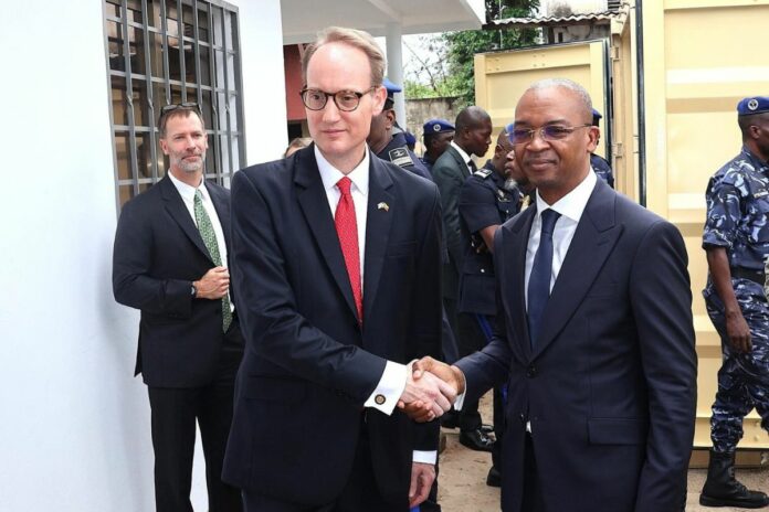 Bénin : les États-Unis équipent la Cellule d’Investigation Antiterroriste à Cotonou