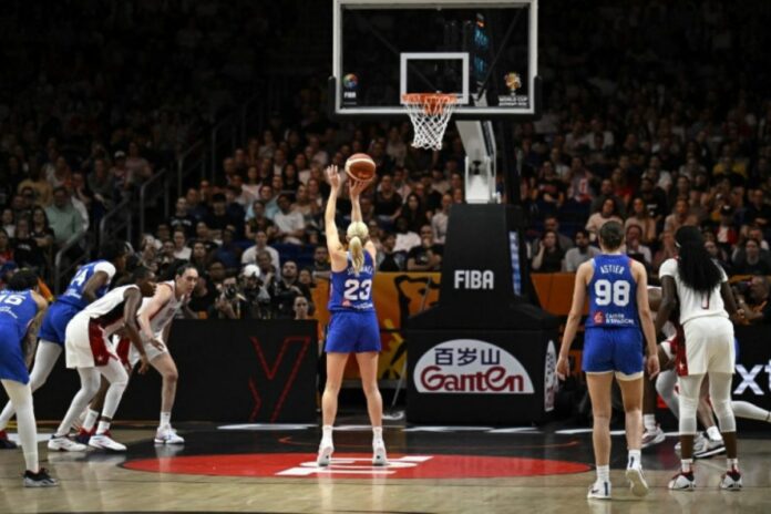 Mondial féminin de basket : la France renversée par les États-Unis en finale