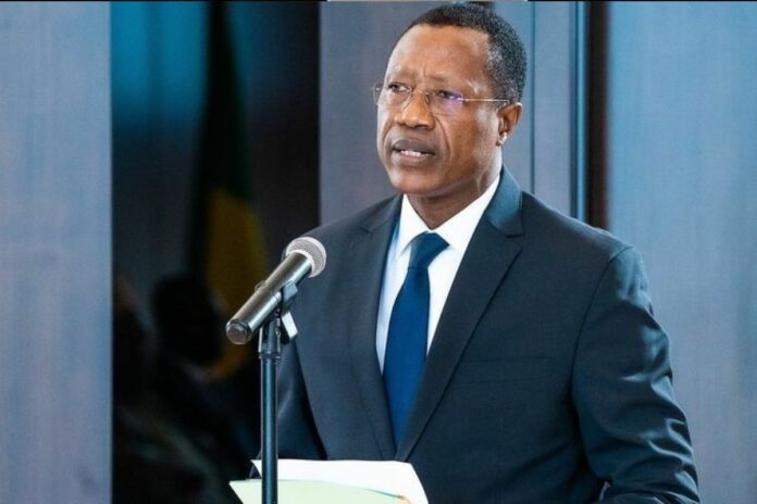 Bénin : Édouard Ouin-Ouro nommé pour gérer les affaires courantes du Sénat