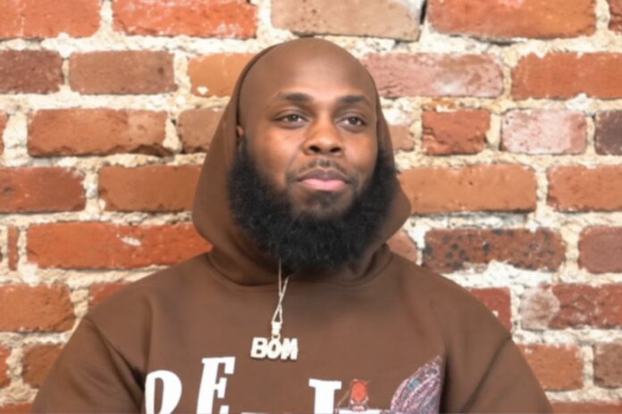 Nouvelle-Orléans : une artiste accuse son producteur de lui avoir caché sa séropositivité