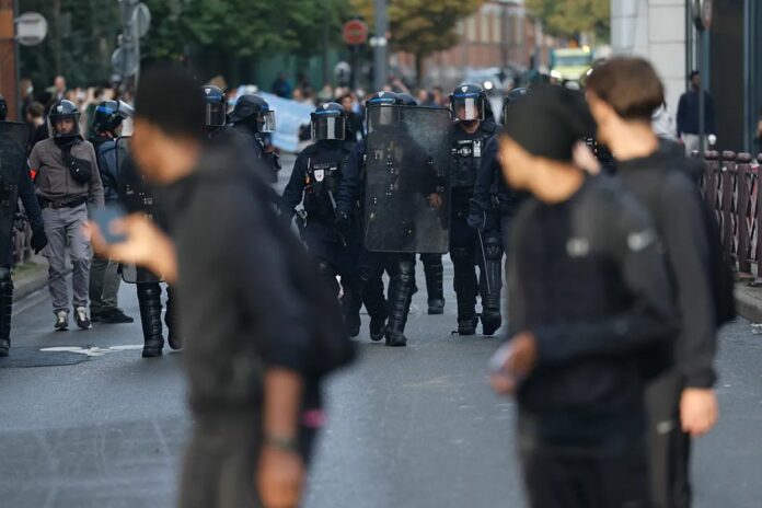 Mobilisation des lycéens en France : près de 500 établissements fermés ce lundi