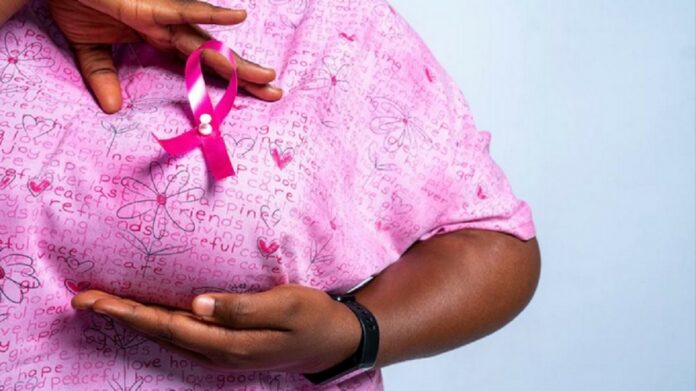 Octobre rose : alcool, activité physique, hormones… quels facteurs peuvent réduire le risque de cancer du sein ?