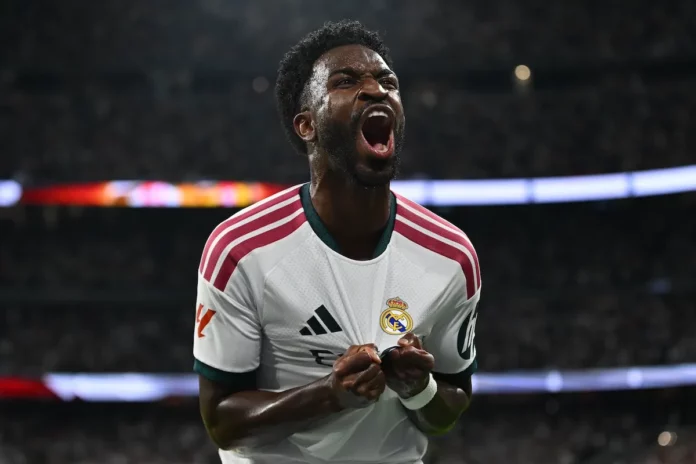 Real Madrid : la réaction amusée de Vinicius après la victoire contre le Barça